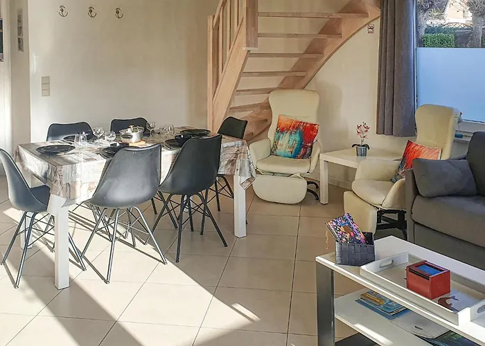 2 Bedroom Lovely In Westende Middelkerke